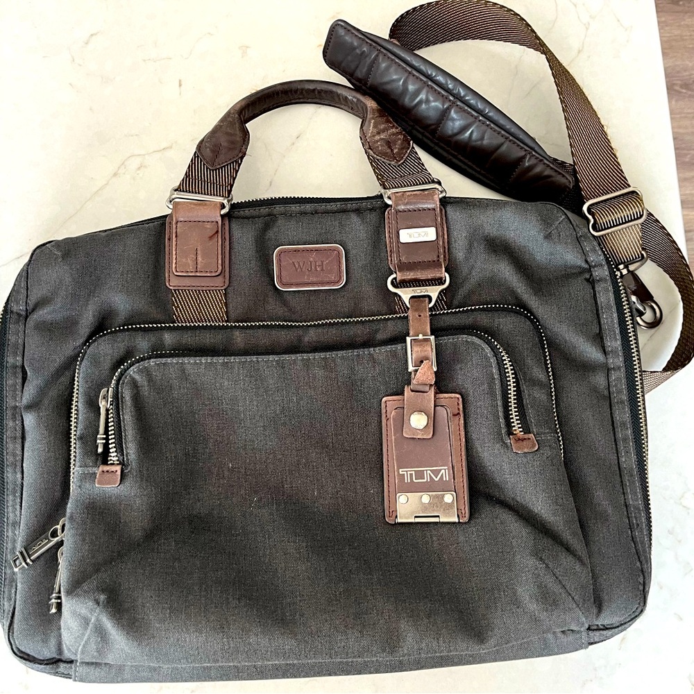 TUMI Slim portfolio brief case
